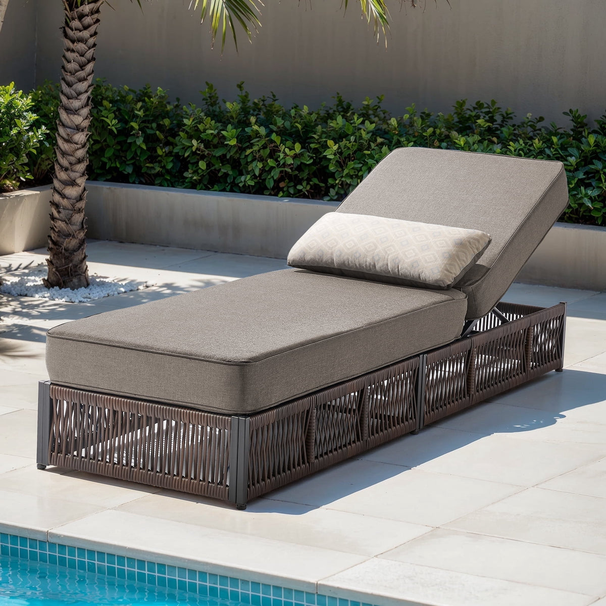 POCASSY Patio Chaise Lounge, Adjustable Backrest, 5-inch Thick Cushion, Brown Wicker, Patio Recliner Lounge Chair, Rattan Reclining Chair for Pool Pool Side