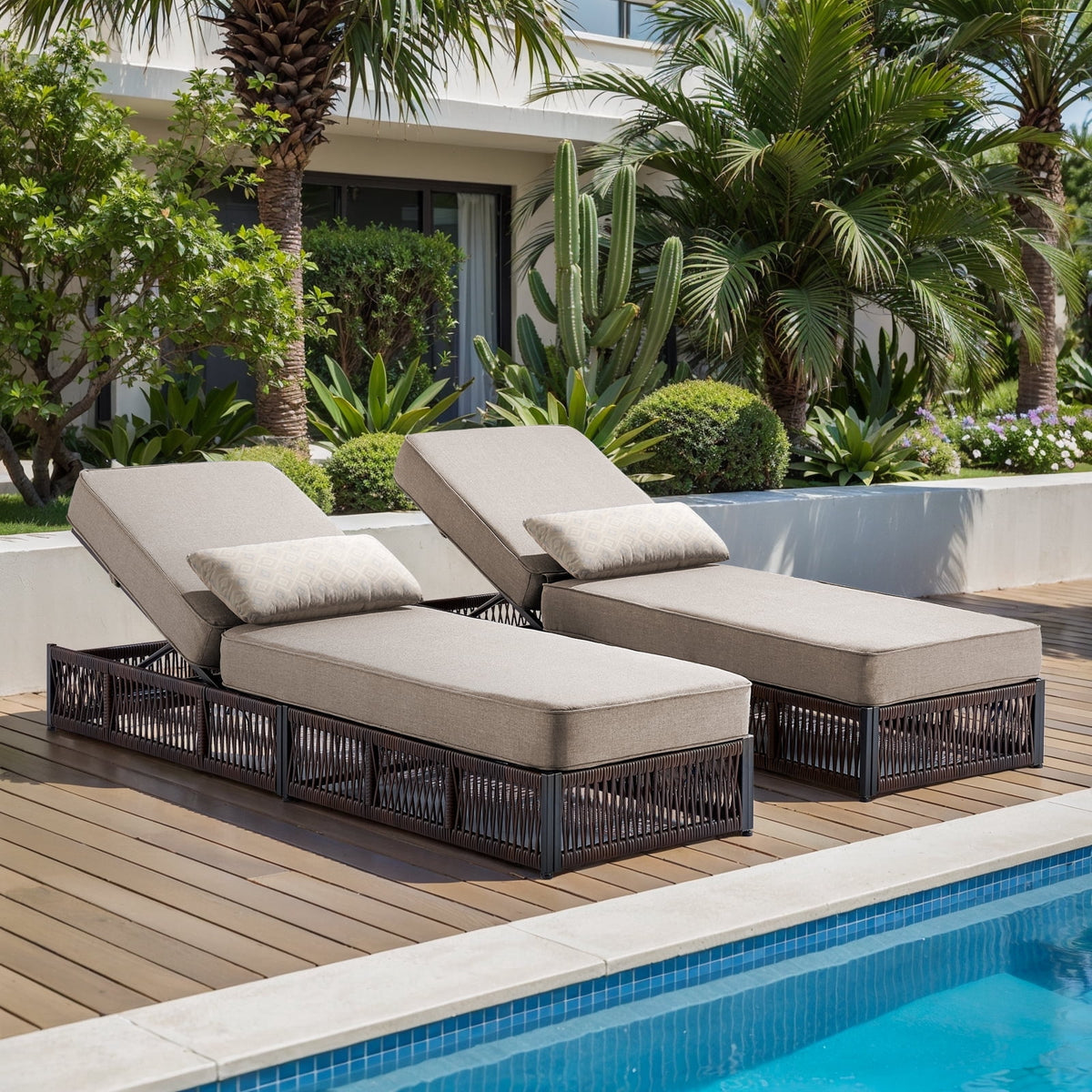 POCASSY Patio Chaise Lounge, Adjustable Backrest, 5-inch Thick Cushion, Brown Wicker, Patio Recliner Lounge Chair, Rattan Reclining Chair for Pool Pool Side